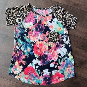Lularoe Floral & Leopard Raglan Tunic - Multicolor